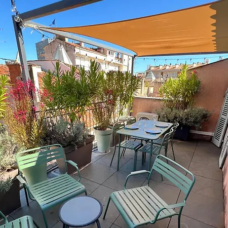 公寓 2 Pieces Avec Grande Terrasse - Centre De 土伦