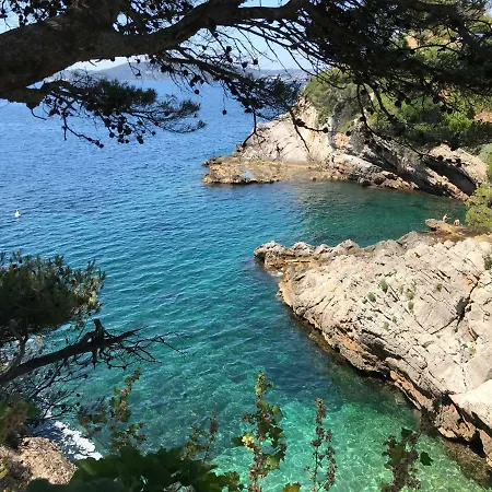 2 Pieces Avec Grande Terrasse - Centre De 公寓 *